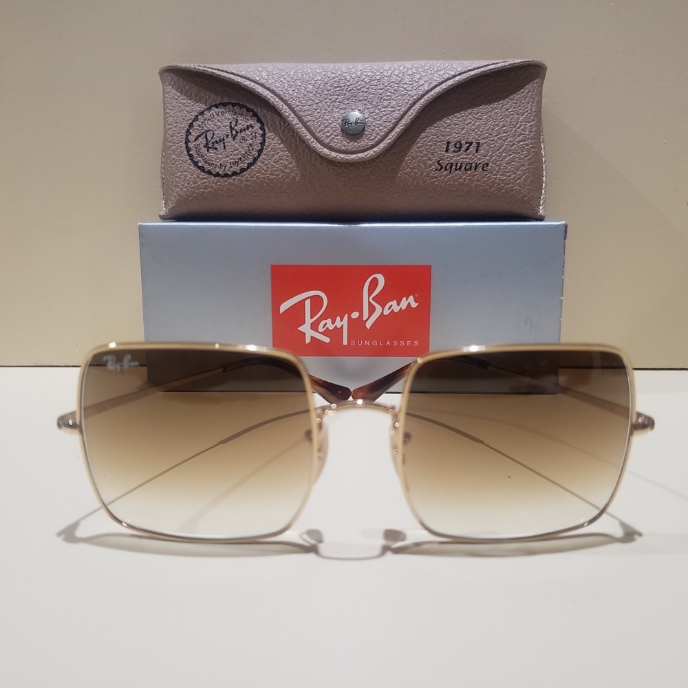 Brand new Ray Ban Square 1971 Sunglasses